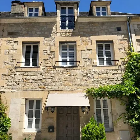 Les Maisons Du Perigord * Terrasson-Lavilledieu