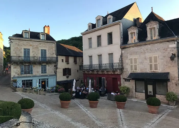 Les Maisons Du Perigord Casa de Férias Terrasson